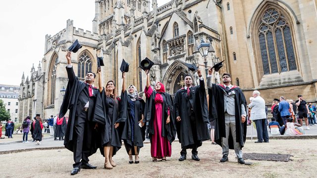 FUNDED : Apply for the Think Big Scholarships 2024 at University of Bristol in United Kingdom