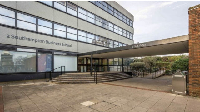 Apply now for the Southampton Business School MBA International Scholarship 2025.